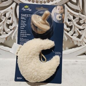 NEW Itzy Ritzy Sweetie Pal Silicone Pacifier with Plush Moon - Tan and Cream
